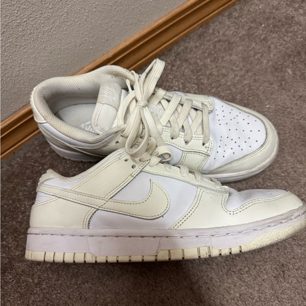 Nike low dunk white sail worn quite a bit but still in decent shape